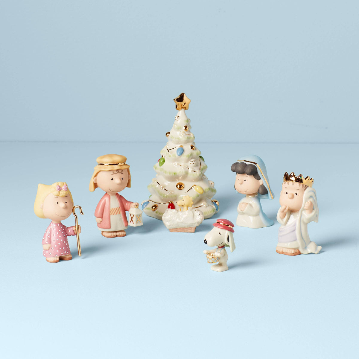 Lenox Peanuts The Christmas Pageant Figurine - Product image 1
