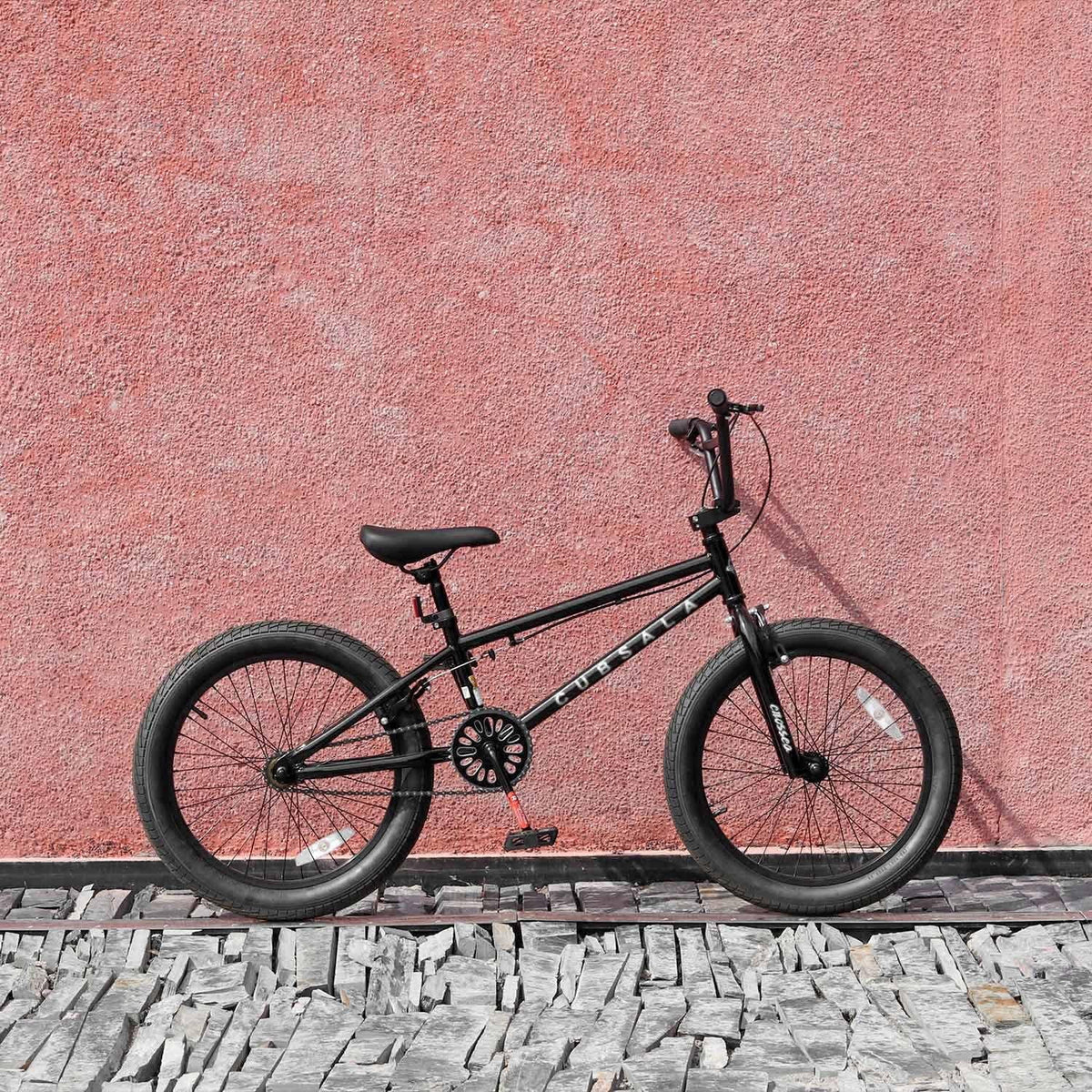 Cubsala 20 in Kids BMX Bike Freestylefor Age 6 - 14 Years Old Boys Girls with 4 Pegs, Black with Red Tires - Product image 46